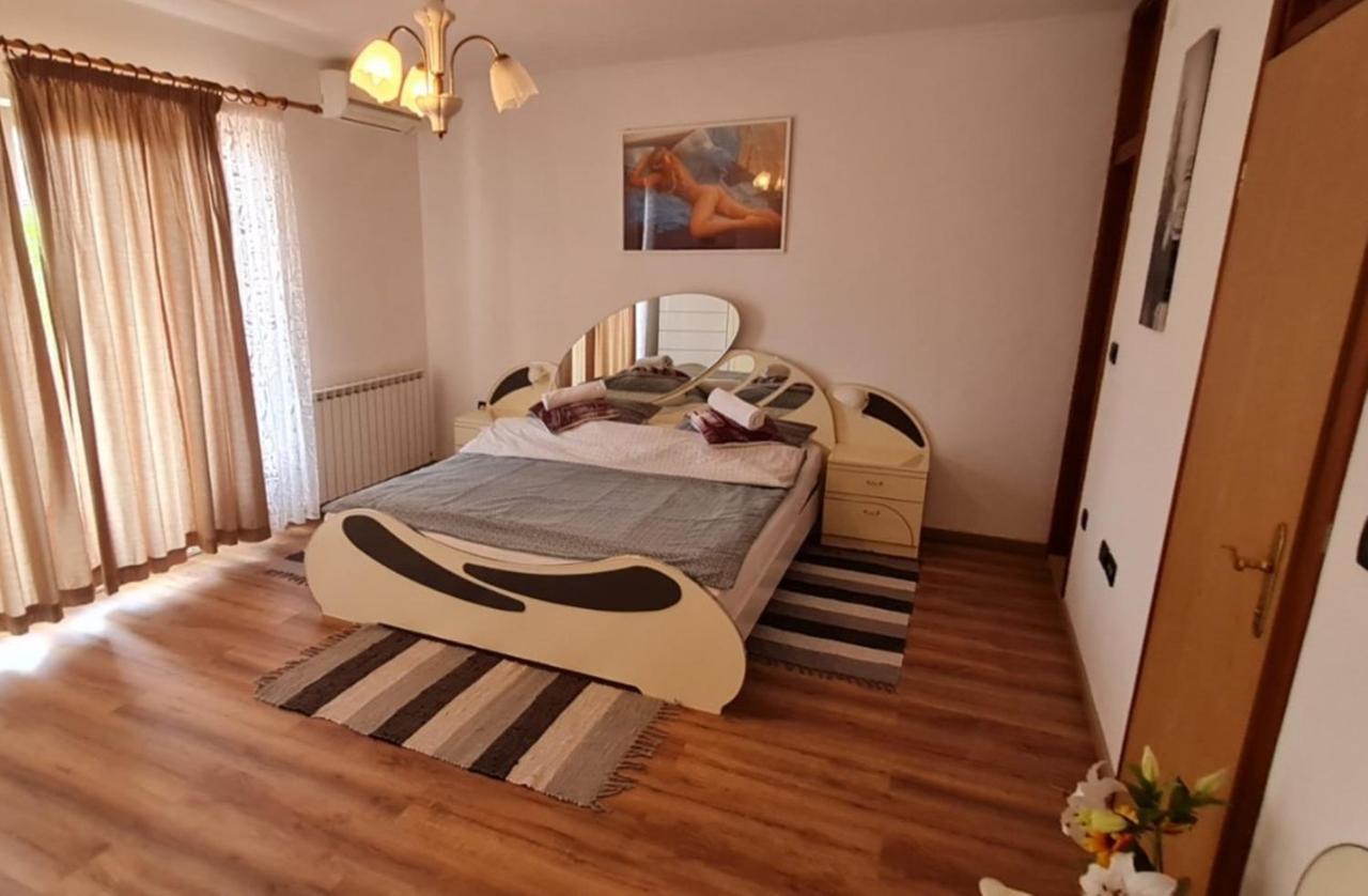 Guest House Casa Mia - Rooms & Apartments Rovinj Eksteriør bilde
